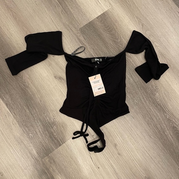 Black Rib Ruched Bodysuit - Picture 4 of 4